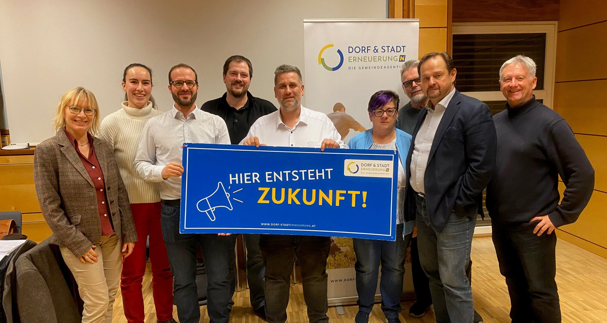 Teilnehmerinnen und Teilnehmer der ersten Zukunftswerkstätte in Münchendorf