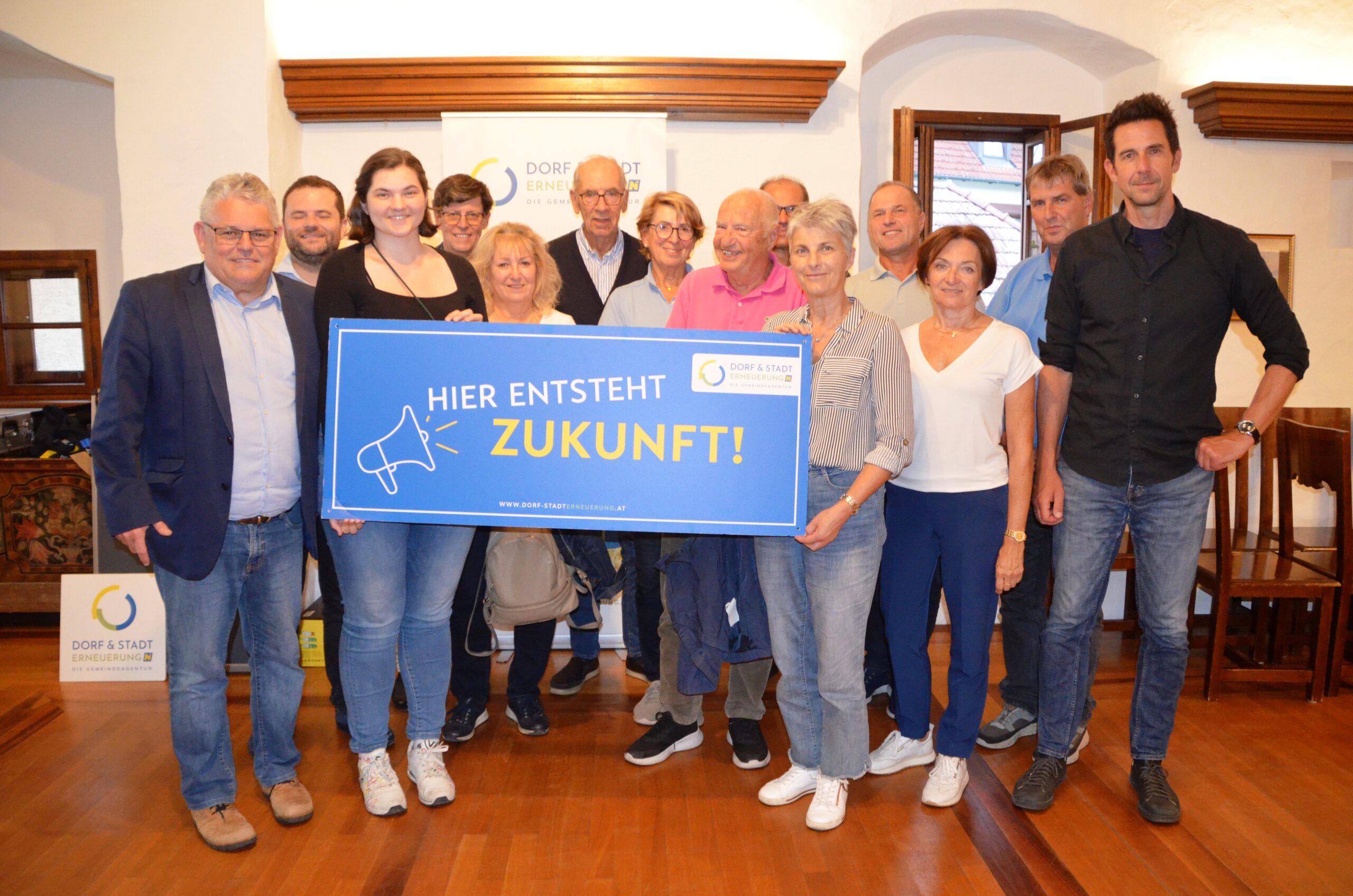 Bürgerinnen und Bürger in Weißenkirchen an der Donau sind an der Erarbeitung der Gemeindezukunft beteiligt.