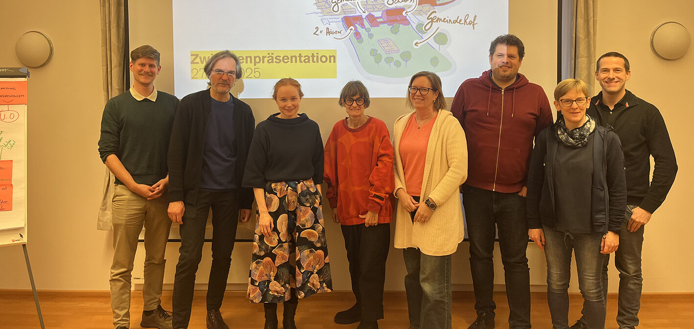 Das Planungsteam diskutierte erste Ergebnisse der Ideenwerkstatt und bereitete bereits die Schlusspräsentation vor.