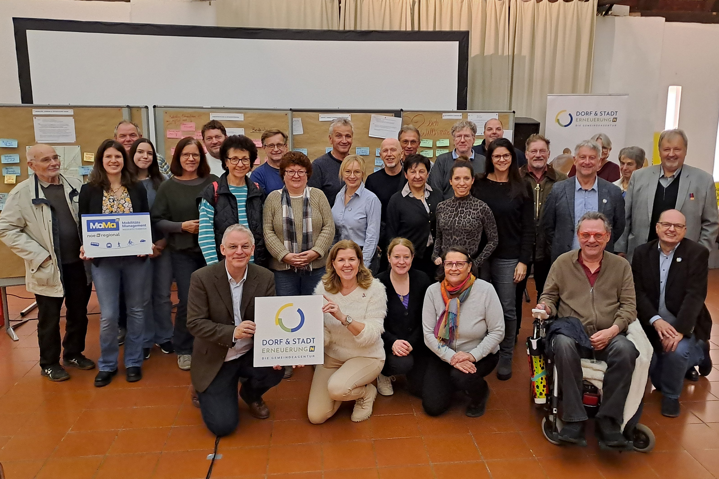 Gruppenbild der Teilnehmerinnen und Teilnehmer am Workshop