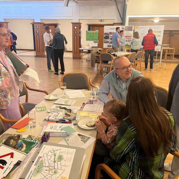 Großes Interesse beim Bürgercafé in Langenzersdorf: Über 100 Teilnehmende diskutierten die Zukunft der Gemeinde