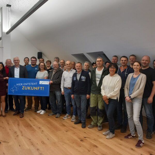 Die Marktgemeinde Rastenfeld erarbeitet mit der Bevölkerung ein Gemeindeleitbild und lud in Zusammenarbeit mit der Dorf- & Stadterneuerung ihre Bürgerinnen und Bürger von 7. bis 9. April 2025 zu insgesamt drei Auftaktveranstaltungen in die Katastralgemeinden Niedergrünbach, Peygarten-Ottenstein und Rastenfeld.