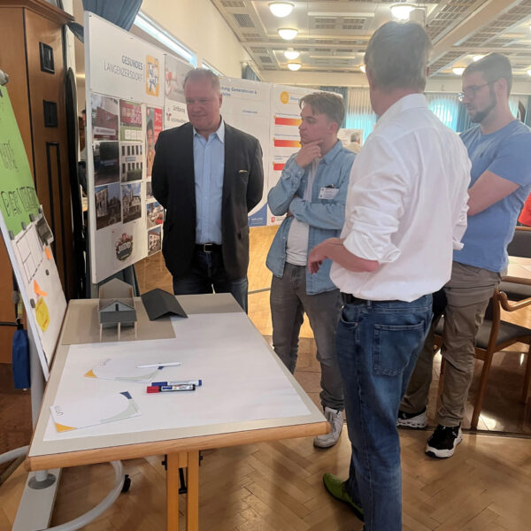 Großes Interesse beim Bürgercafé in Langenzersdorf: Über 100 Teilnehmende diskutierten die Zukunft der Gemeinde