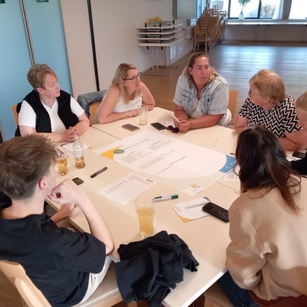 Beteiligt an diesem Workshop waren Vertreterinnen und Vertreter aus Vereinen, Institutionen und weiteren Bereichen des öffentlichen Lebens.