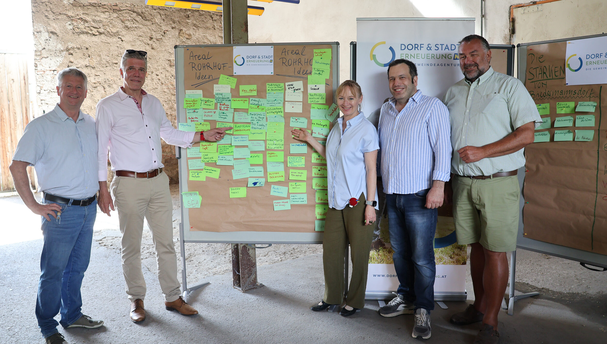 Bürgermeister Hans Wimmer, Vizebürgermeister Josef Spazierer, Christine Hofbauer, Dorf- und Stadterneuerung