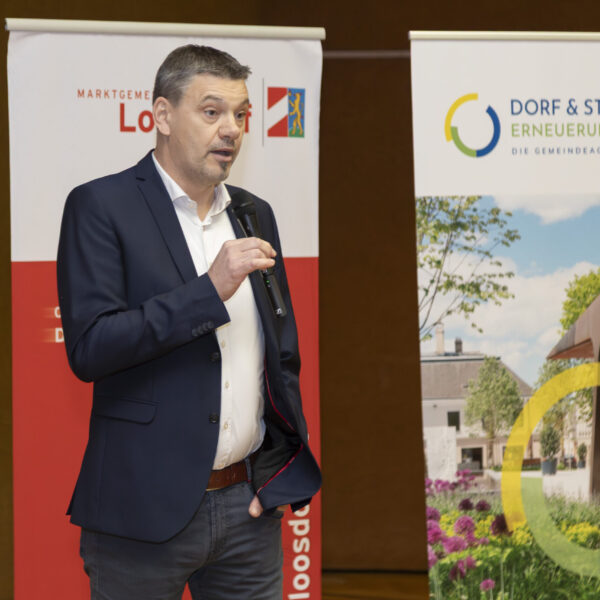 Die Gemeindevision soll zeigen, wie Loosdorf in Zukunft wachsen kann – mit Ideen, Wünschen und Anregungen. Das Ortsmarketing soll den Ortskern attraktiver machen und nach innen und außen zeigen, wofür Loosdorf steht.