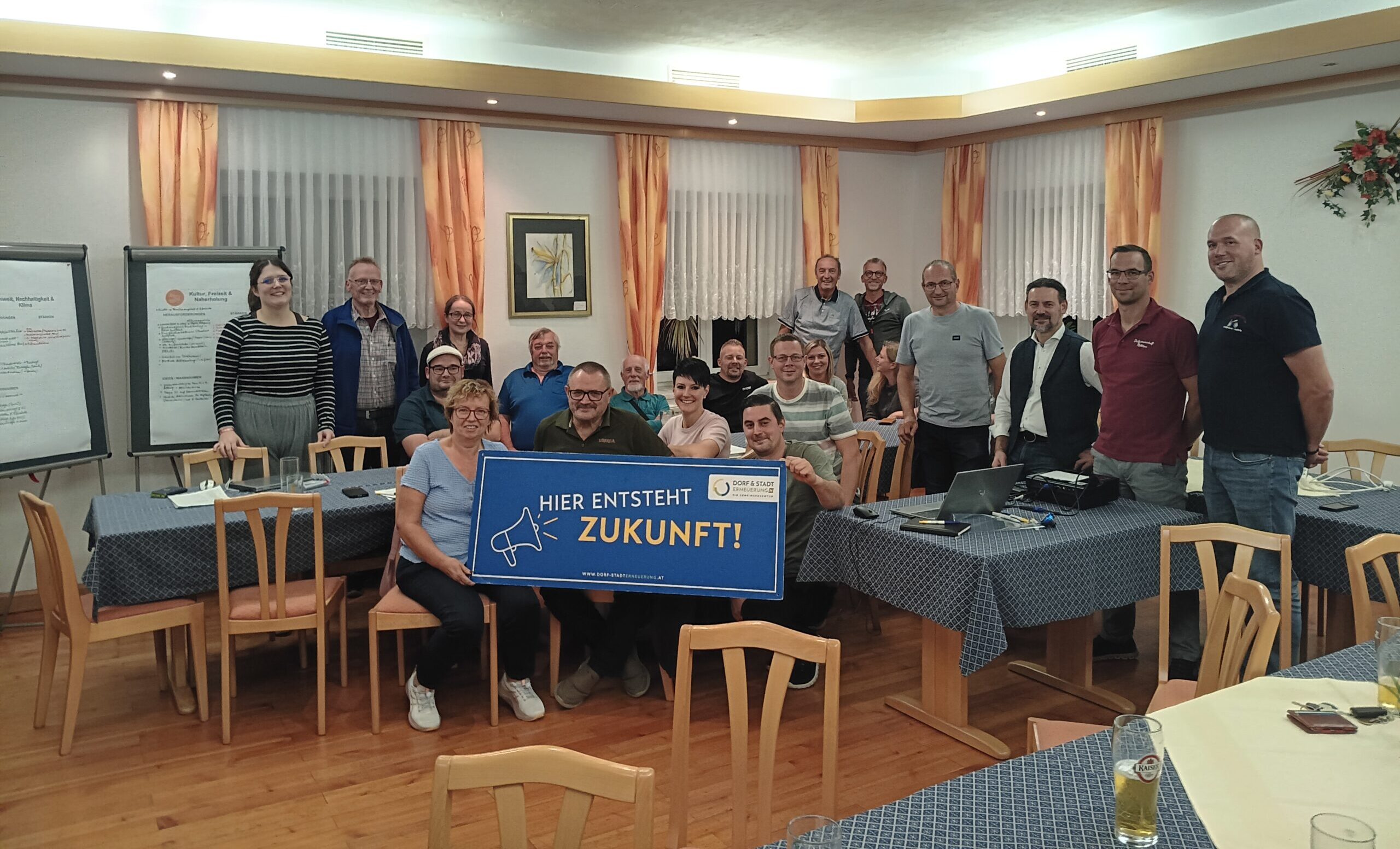 Rund 90 Bürgerinnen und Bürger gestalteten bei drei Zukunftswerkstätten die Zukunft ihrer Orte mit.